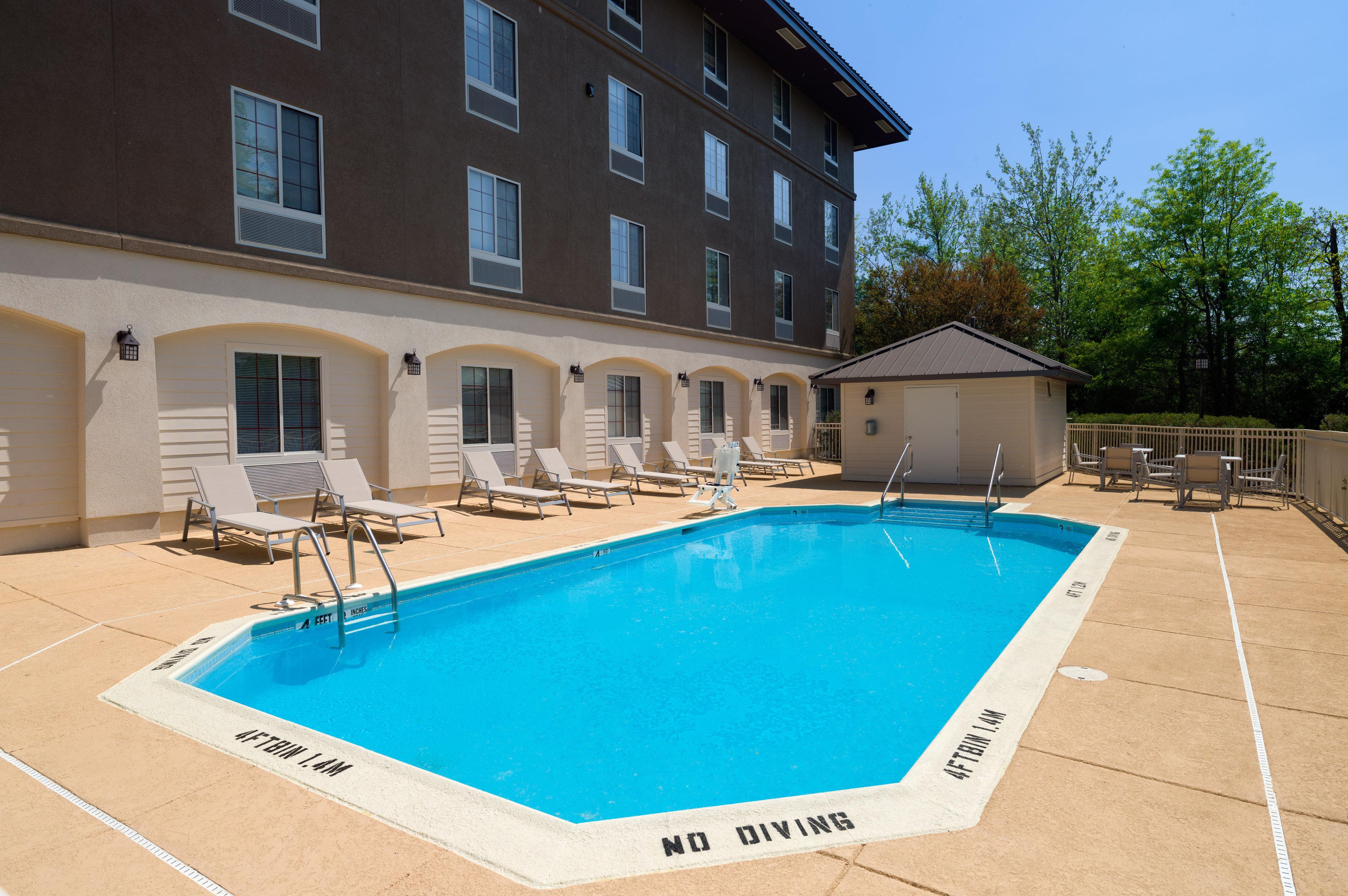 Holiday Inn Express Philadelphia Ne - Langhorne By Ihg Extérieur photo